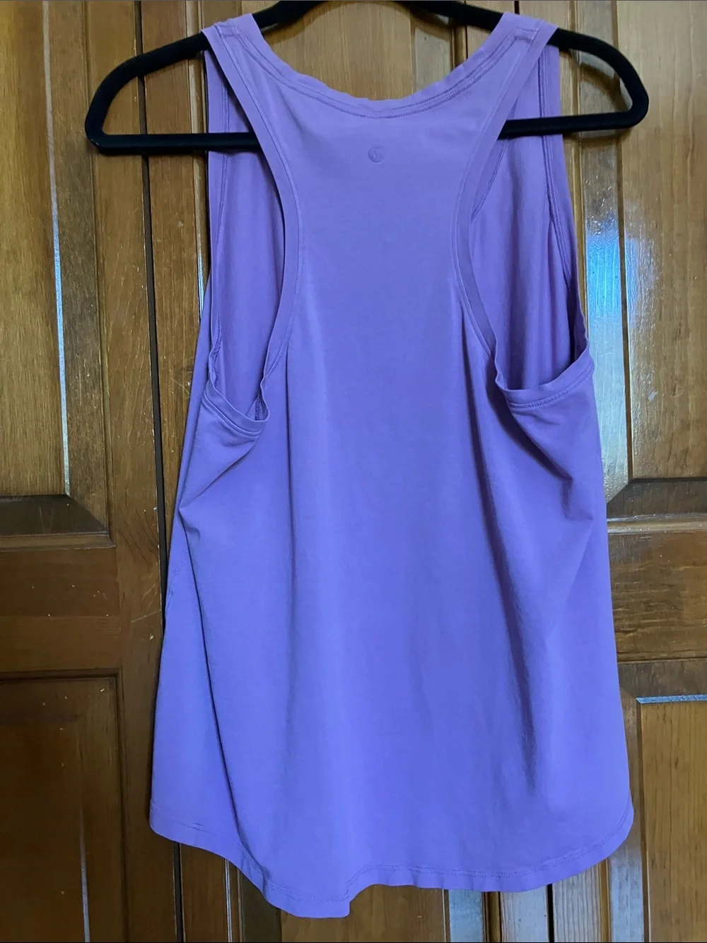 Women's Lavender Lululemon Scoop Neck Tank- IT IS THE COLOR OF the 1st/2nd pic!
